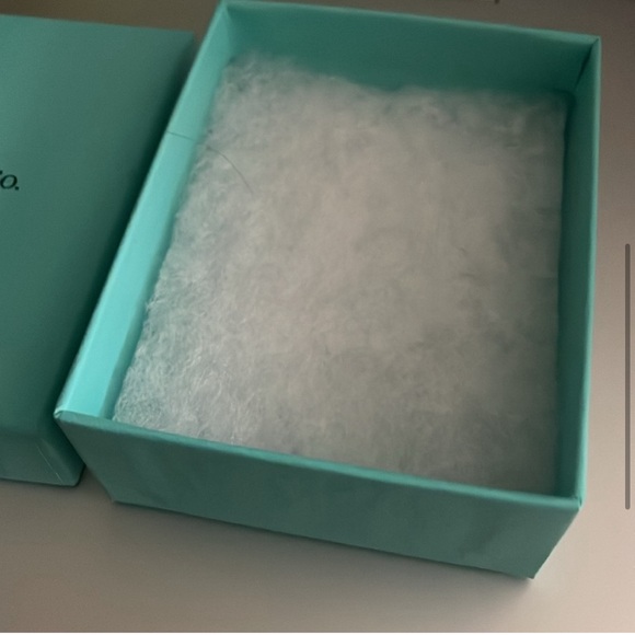 Tiffany & Co Empty Box New Condition π - Picture 4 of 8